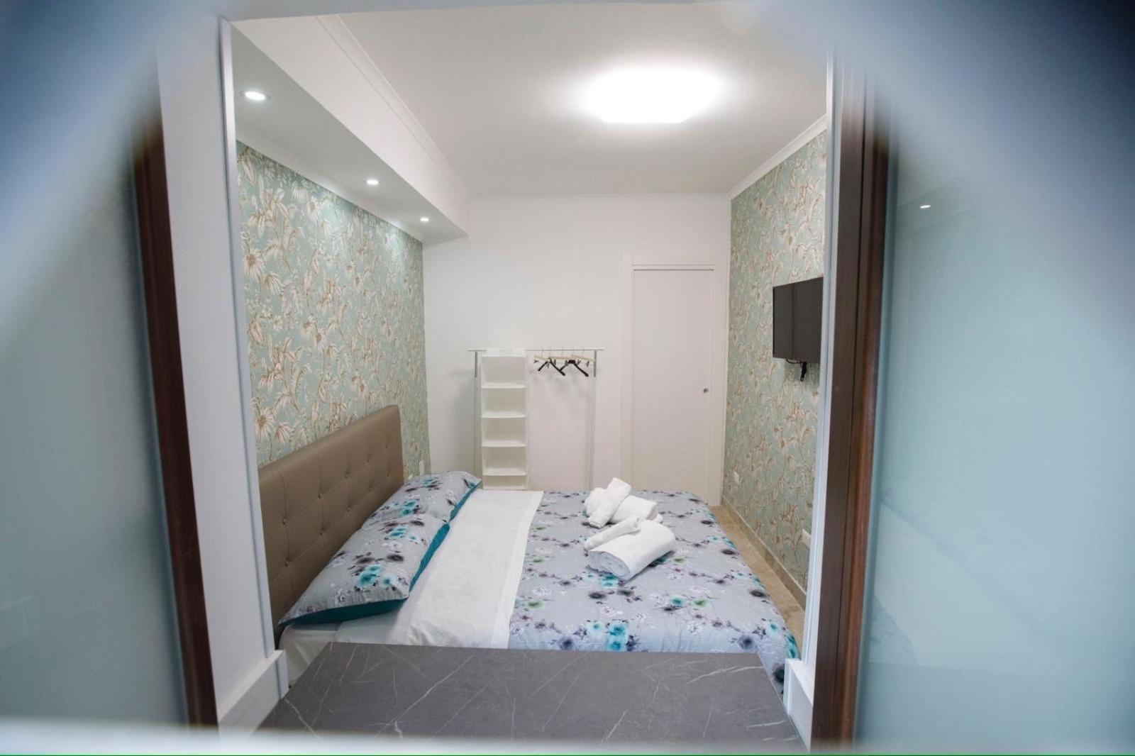 B&B Le Stanze Di Aurora Napels Buitenkant foto
